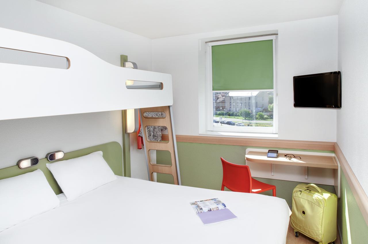 Ibis Budget Clermont Ferrand Centre Montferrand Exterior photo